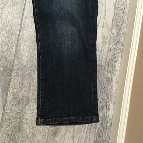 ๐จ Trending Lucky Brand Easy Rider Cropped 29 / 8 - Picture 3 of 5